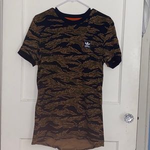Adidas camp t shirt